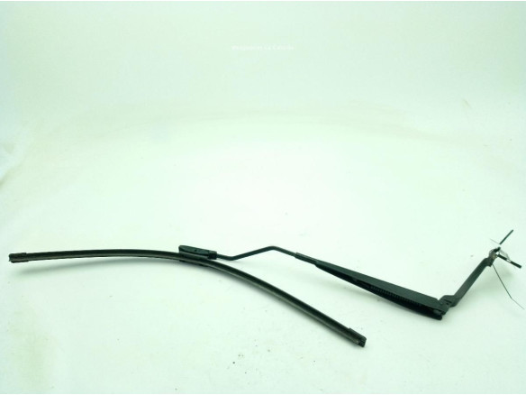 288816122R BRAZO LIMPIAPARABRISAS DEL IZQ RENAULT CLIO IV (BH_)|Desguaces La Cabaña