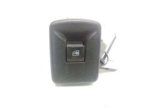   MANDO ELEVALUNAS PUERTA LAT DEL DER NISSAN NV300 Furgón (X82)|Desguaces La Cabaña