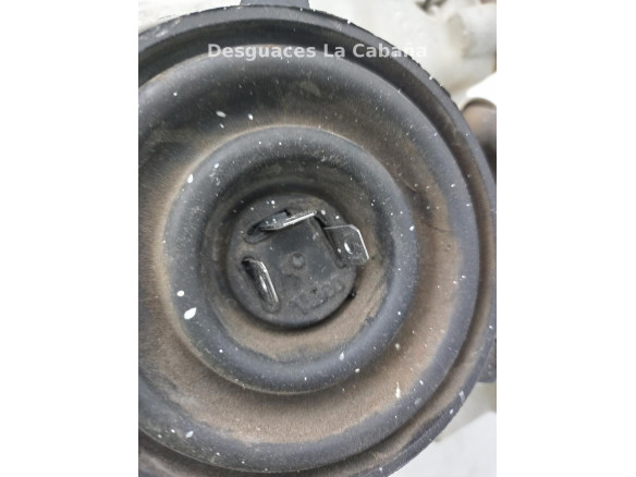 FARO DERECHO NISSAN SERENA (C23) |Desguaces La Cabaña