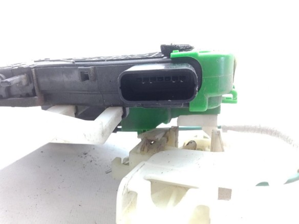 CERRADURA PUERTA LAT DEL IZQ HYUNDAI i40 (VF) |Desguaces La Cabaña