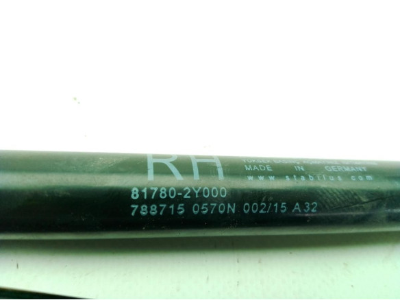 817802Y000 AMORTIGUADOR PORTON / TAPA MALETA HYUNDAI ix35 (LM, EL, ELH)|Desguaces La Cabaña