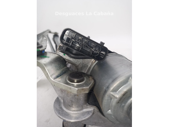   MOTOR LIMPIAPARABRISAS DEL FORD FOCUS IV (HN)|Desguaces La Cabaña