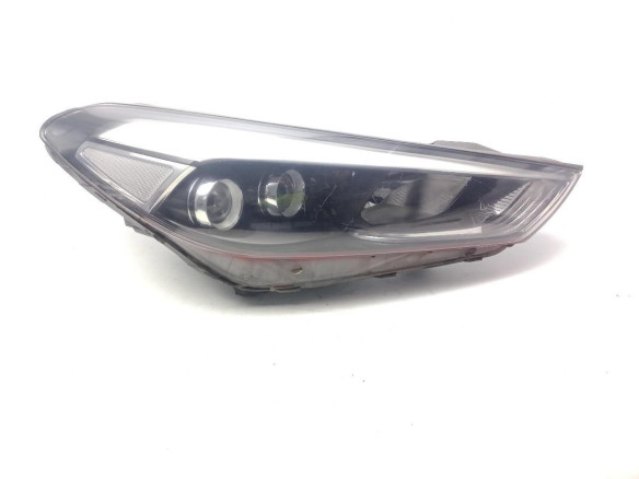  62102D7200 FARO DERECHO HYUNDAI TUCSON (TL)|Desguaces La Cabaña