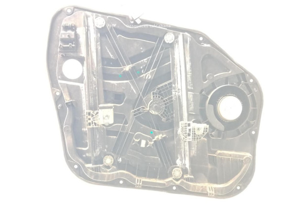  81320-D7500 ELEVALUNAS PUERTA LAT DEL DER HYUNDAI TUCSON (TL)|Desguaces La Cabaña
