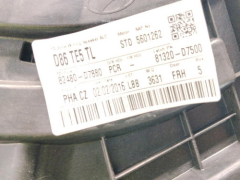  81320-D7500 ELEVALUNAS PUERTA LAT DEL DER HYUNDAI TUCSON (TL)|Desguaces La Cabaña