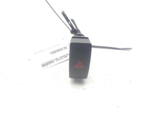  GKL1664H0 INTERRUPTOR WARNING MAZDA 6 Ranchera familiar (GJ, GL)|Desguaces La Cabaña