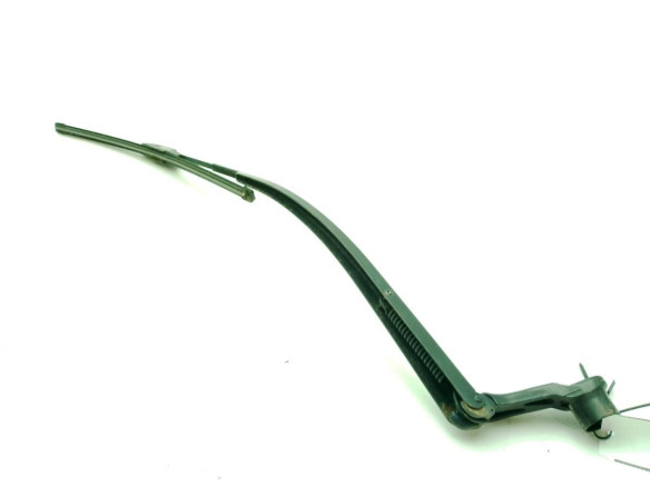   BRAZO LIMPIAPARABRISAS DEL DER MAZDA 6 Ranchera familiar (GJ, GL)|Desguaces La Cabaña