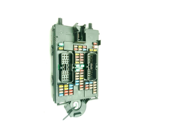 31346672 CAJA FUSIBLES INTERIOR (BSI) VOLVO S90 II (234)|Desguaces La Cabaña