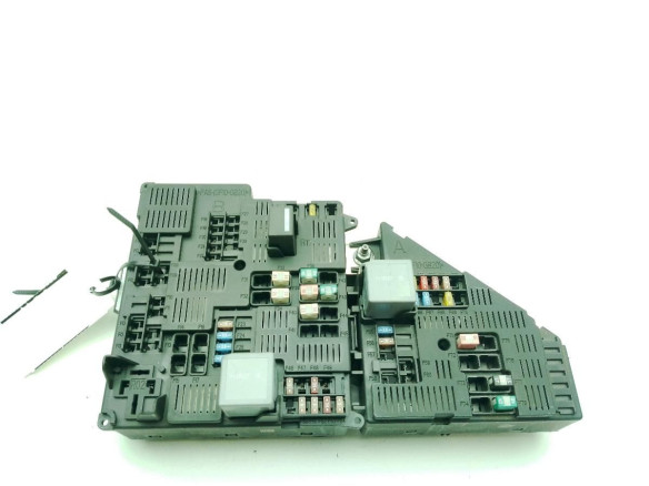 31453779 CAJA FUSIBLES EXTERIOR (BSM) VOLVO S90 II (234)|Desguaces La Cabaña