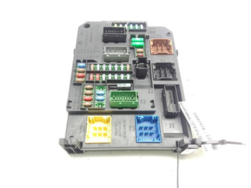  9806687880 CAJA FUSIBLES INTERIOR (BSI) PEUGEOT 308 SW II|Desguaces La Cabaña