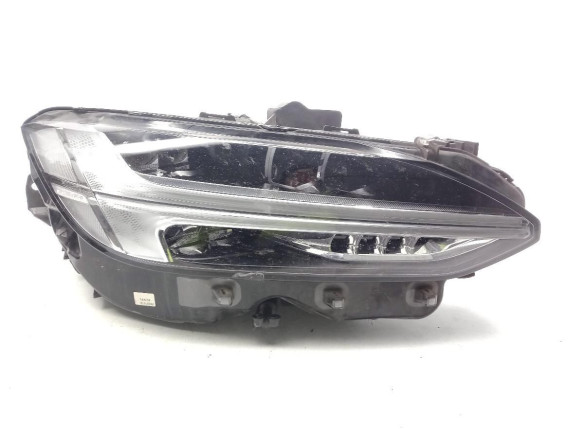   FARO DERECHO VOLVO S90 II (234)|Desguaces La Cabaña