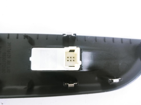 98044803ZD MANDO ELEVALUNAS PUERTA LAT DEL DER OPEL CORSA F|Desguaces La Cabaña