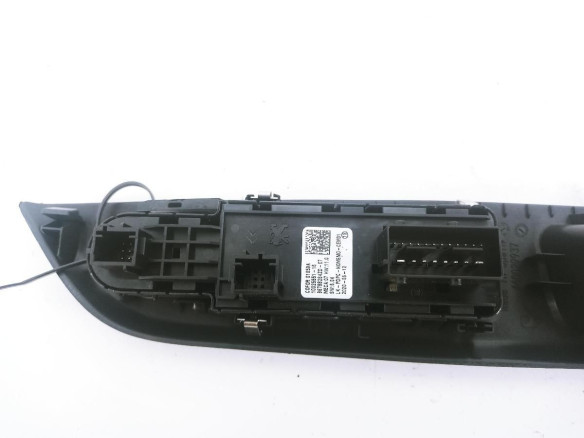 96788264ZD MANDO ELEVALUNAS PUERTA LAT DEL IZQ OPEL CORSA F|Desguaces La Cabaña