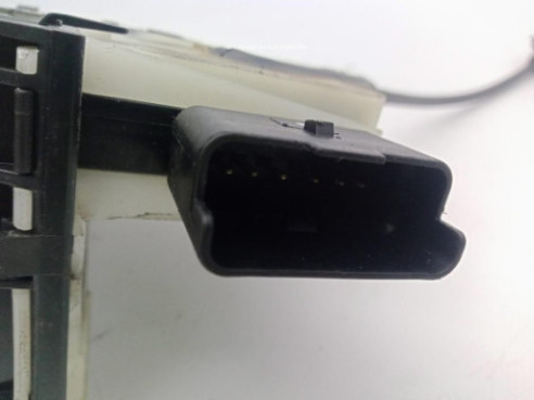 9812500880 CERRADURA PUERTA LAT DEL IZQ PEUGEOT 208|Desguaces La Cabaña
