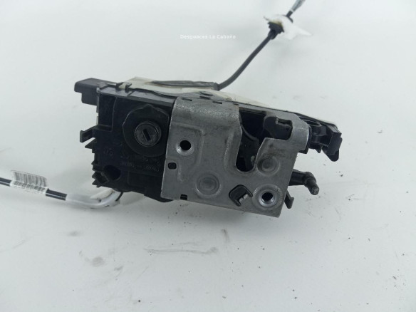 CERRADURA PUERTA LAT DEL DER PEUGEOT 2008|Desguaces La Cabaña