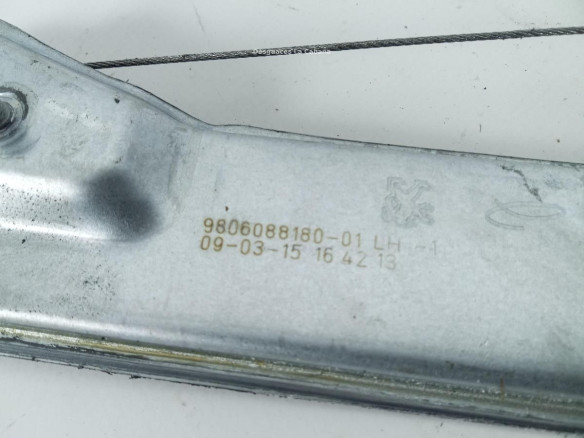 9806088180 ELEVALUNAS PUERTA LAT DEL IZQ PEUGEOT 2008|Desguaces La Cabaña
