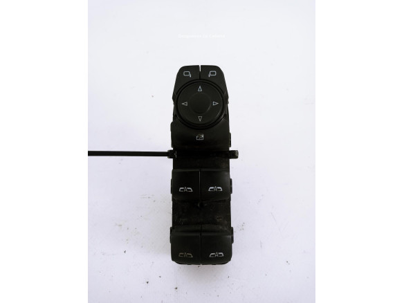 84210049 MANDO ELEVALUNAS PUERTA LAT DEL IZQ OPEL INSIGNIA B Grand Sport (Z18)|Desguaces La Cabaña