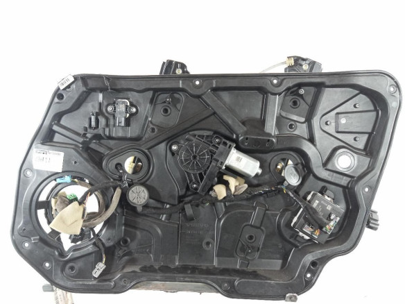 966269103 ELEVALUNAS PUERTA LAT DEL DER VOLVO V60 (155, 157)|Desguaces La Cabaña