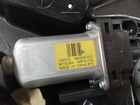 966268103 ELEVALUNAS PUERTA LAT DEL IZQ VOLVO V60 (155, 157)|Desguaces La Cabaña