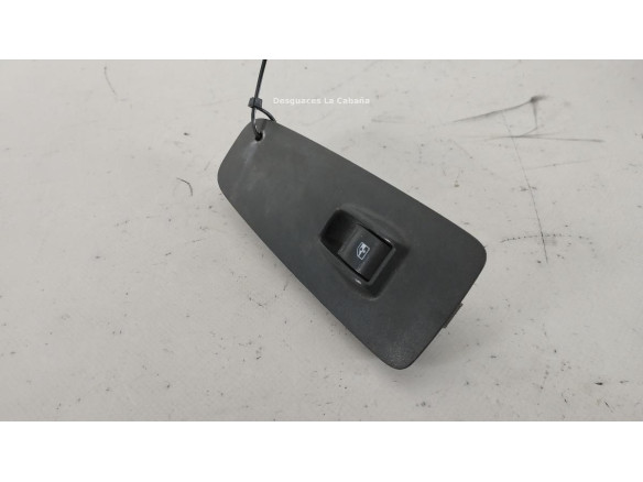 B569 MANDO ELEVALUNAS PUERTA LAT DEL DER CITROEN JUMPER Furgón|Desguaces La Cabaña