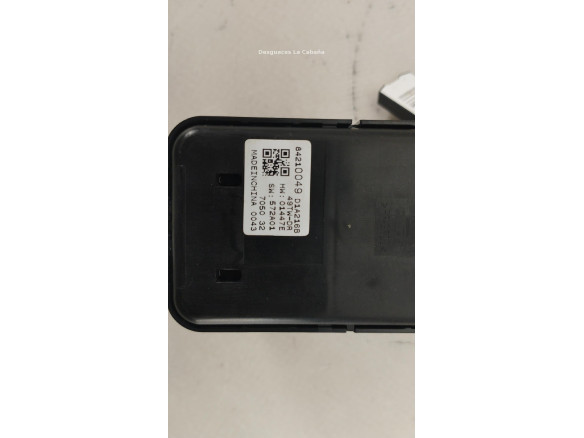 84210049 MANDO ELEVALUNAS PUERTA LAT DEL IZQ OPEL INSIGNIA B Grand Sport (Z18)|Desguaces La Cabaña