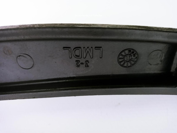 BRAZO LIMPIAPARABRISAS DEL IZQ HYUNDAI ix35 (LM, EL, ELH)|Desguaces La Cabaña