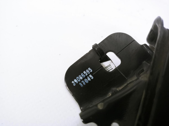 39086595 CERRADURA CAPO OPEL INSIGNIA B Grand Sport (Z18)|Desguaces La Cabaña