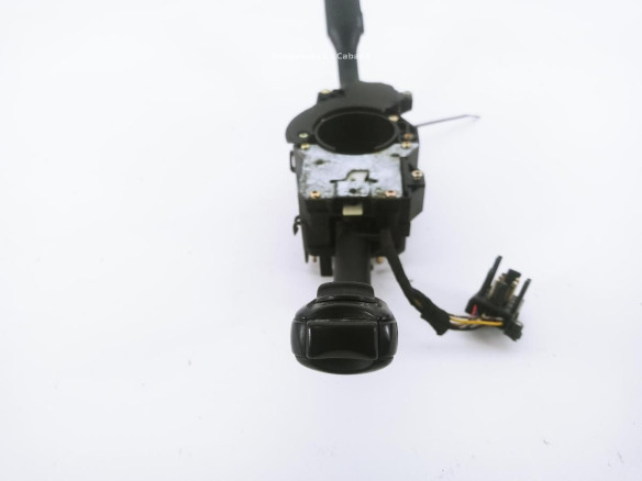 4D0953513 MANDO COMPLETO AUDI A4 Avant (8D5, B5)|Desguaces La Cabaña