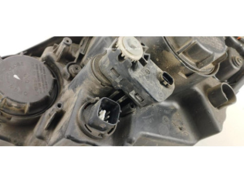 921022Y000 FARO DERECHO HYUNDAI ix35 (LM, EL, ELH)|Desguaces La Cabaña
