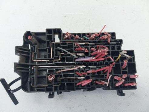 CAJA FUSIBLES INTERIOR (BSI)|Desguaces La Cabaña 2