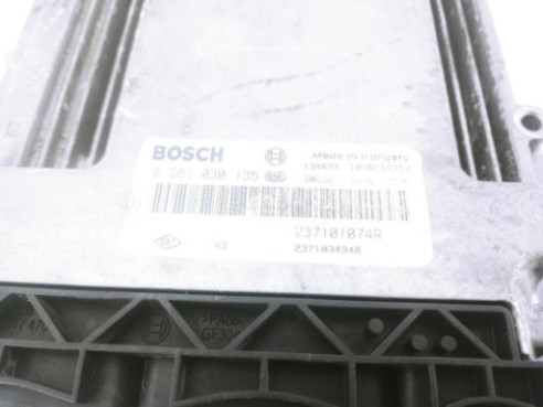 2371401074R CENTRALITA MOTOR RENAULT MEGANE III Fastback (BZ0_)|Desguaces La Cabaña