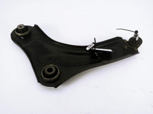 545014055R BRAZO SUSPENSION DEL IZQ INF RENAULT MEGANE III Fastback (BZ0_)|Desguaces La Cabaña