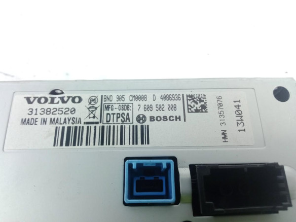 31382520 PANTALLA MULTIMEDIA VOLVO V40 Cross Country (526) |Desguaces La Cabaña