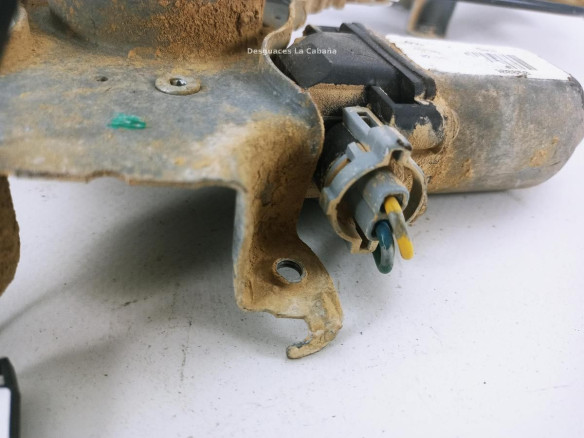 3800957415127 ELEVALUNAS PUERTA LAT TRA DER NISSAN NP300 NAVARA (D40)|Desguaces La Cabaña