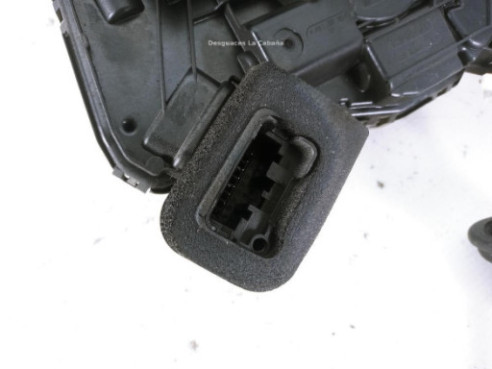 B6A5TB837016A CERRADURA PUERTA LAT DEL DER VW CRAFTER Furgón (SY_)|Desguaces La Cabaña