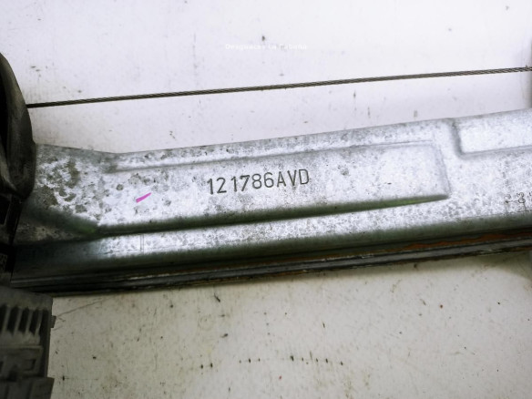 121786AVD ELEVALUNAS PUERTA LAT DEL DER CITROEN C4 II (B7)|Desguaces La Cabaña