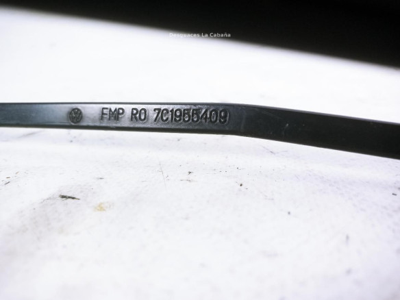 R07C1955409 BRAZO LIMPIAPARABRISAS DEL IZQ VW CRAFTER Furgón (SY_)|Desguaces La Cabaña