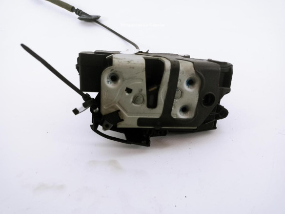 GN15'A264A26'EC CERRADURA PUERTA LAT TRA DER FORD ECOSPORT|Desguaces La Cabaña