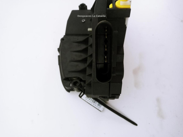 GN15'A264A26'EC CERRADURA PUERTA LAT TRA DER FORD ECOSPORT|Desguaces La Cabaña