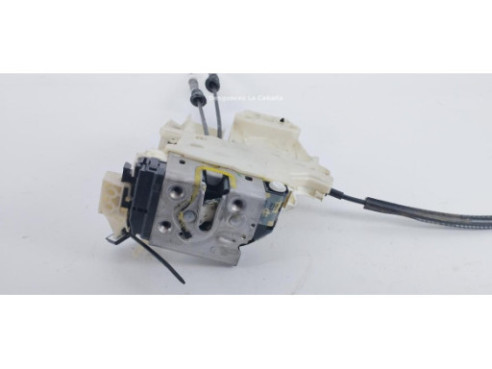 40136025007, 58208385 CERRADURA PUERTA LAT TRA IZQ JEEP RENEGADE Todo terreno, cerrada (BU)|Desguaces La Cabaña
