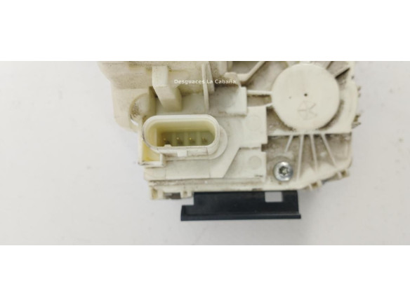 40126025007, 52028382 CERRADURA PUERTA LAT DEL DER JEEP RENEGADE Todo terreno, cerrada (BU)|Desguaces La Cabaña