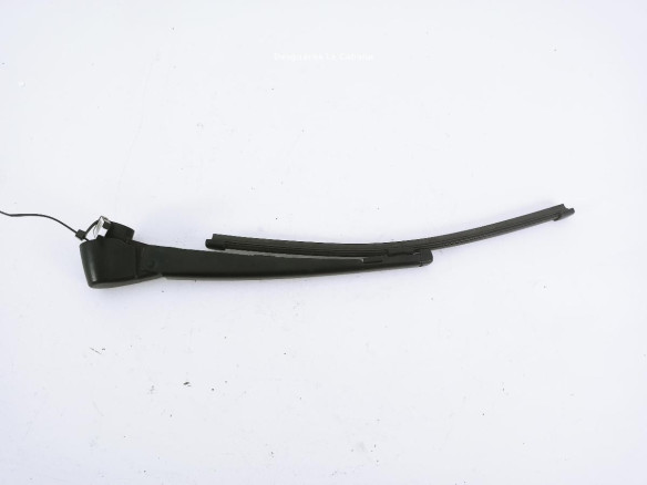 A1768240012 BRAZO LIMPIAPARABRISAS TRA PORTÓN MERCEDES BENZ CLASE GLA (X156)|Desguaces La Cabaña