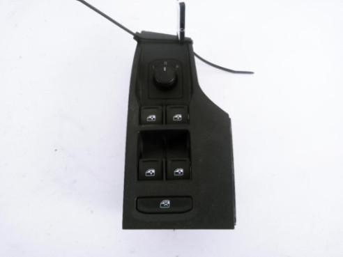 5G0959857F MANDO ELEVALUNAS PUERTA LAT DEL IZQ SEAT IBIZA V (KJ1)|Desguaces La Cabaña