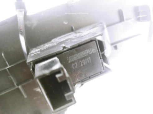 5G0959855 MANDO ELEVALUNAS PUERTA LAT DEL DER SEAT IBIZA V (KJ1)|Desguaces La Cabaña