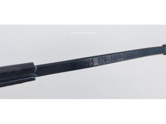 A2058203900 BRAZO LIMPIAPARABRISAS DEL DER MERCEDES BENZ CLASE C (W205)|Desguaces La Cabaña