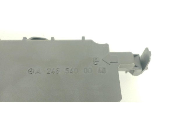 A2465400040 CAJA FUSIBLES INTERIOR (BSI) MERCEDES BENZ CLASE GLA (X156)|Desguaces La Cabaña