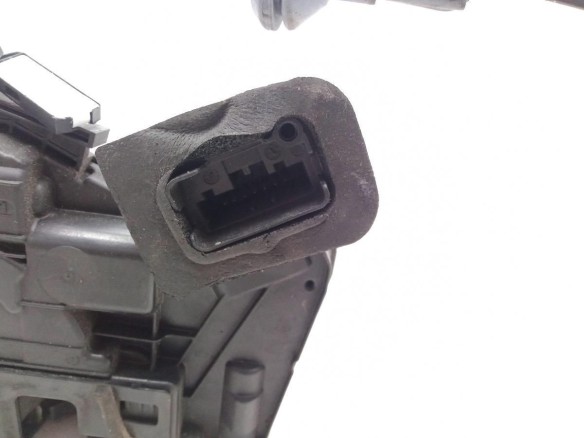 5K1837016 CERRADURA PUERTA LAT DEL DER VW GOLF VI (5K1) |Desguaces La Cabaña