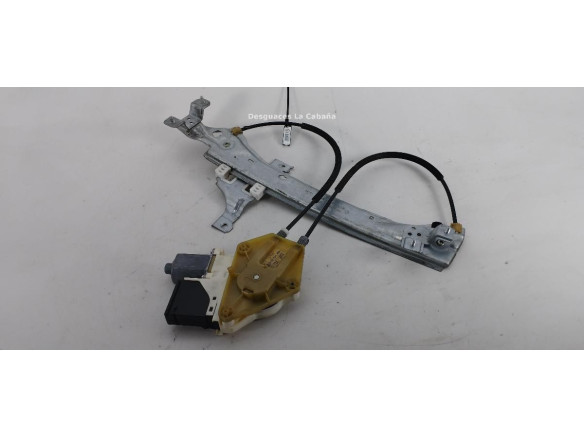 82731018R ELEVALUNAS PUERTA LAT TRA IZQ RENAULT MEGANE III Grandtour (KZ0/1)|Desguaces La Cabaña