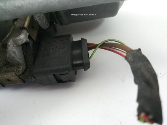 MOTOR LIMPIAPARABRISAS DEL SEAT LEON (5F1)|Desguaces La Cabaña