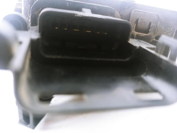825030013R CERRADURA PUERTA LAT TRA IZQ RENAULT LATITUDE (L70_)|Desguaces La Cabaña